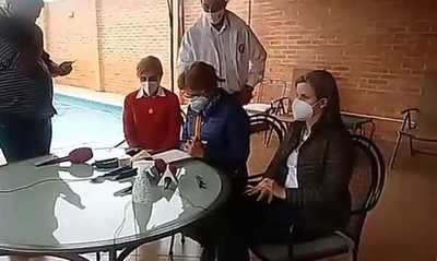 Familia Denis se llama a silencio | Radio Regional 660 AM