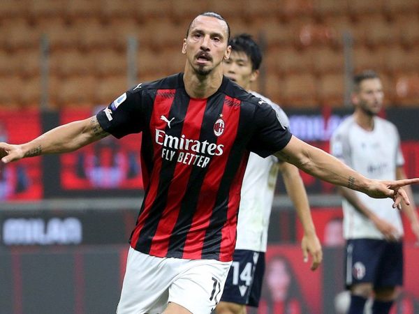 Ibrahimovic castiga al Bolonia de Santander