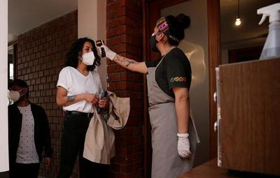 Bolivia reporta una gran disminución de casos luego de meses