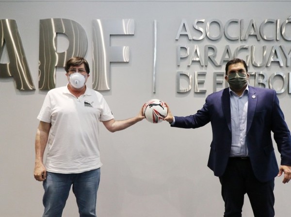 La nueva pelota del fútbol paraguayo