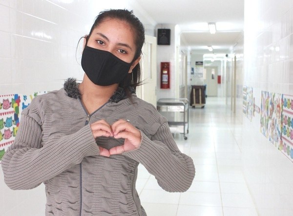 Celebran las “ocho primaveras” del primer trasplante cardíaco en niños en un hospital público en el país - ADN Paraguayo