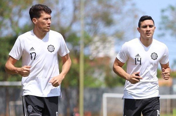 Crónica / Plantel de Olimpia se va hoy a curepilandia