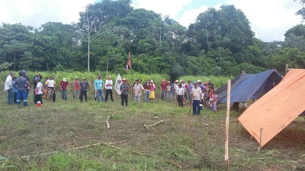 Campesinos continuarán con movilizaciones este martes » Ñanduti