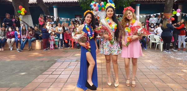 Con regalos de flores y elección de reina, Buen Pastor dio bienvenida a la primavera » Ñanduti