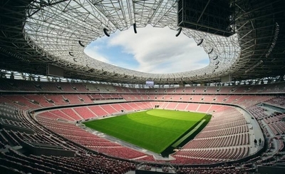 HOY / La Supercopa de Budapest; la "prueba piloto" con público de la UEFA