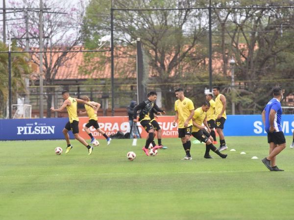 Guaraní prepara el once copero