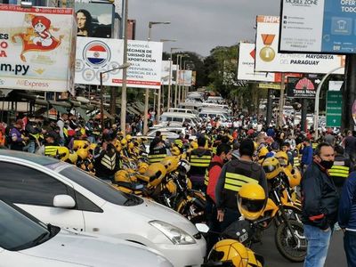 En busca de apertura total de frontera, copan las calles de CDE