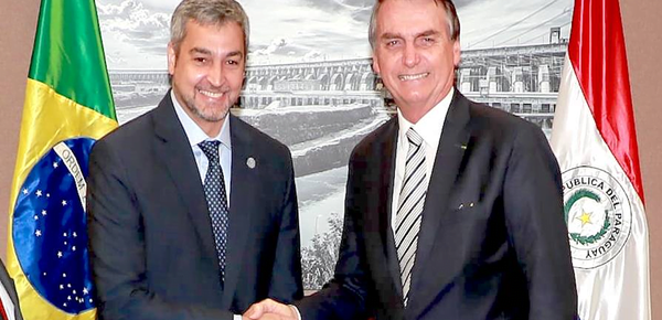 Mario Abdo y Bolsonaro coordinan protocolo para apertura del puente - Noticiero Paraguay