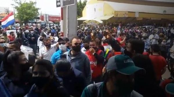 Multitudinaria movilización ciudadana para exigir la reapertura de la frontera