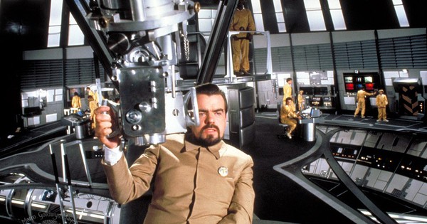 La Nación / Fallece Michael Lonsdale, villano de James Bond