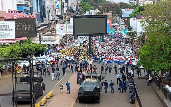 Confirman apertura del Puente de la Amistad, bajo condiciones