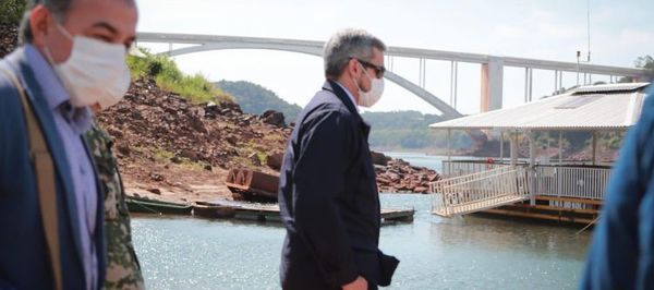 Gobierno anuncia apertura total de los puntos fronterizos con Brasil