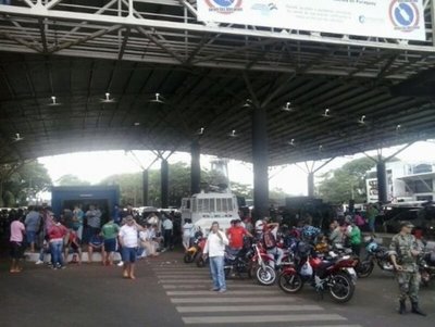 Directora de Migraciones habla de apertura total del Puente de la Amistad