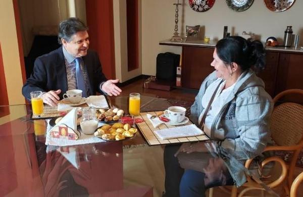 Ña Obdulia se reune con el Ministro del Interior - C9N