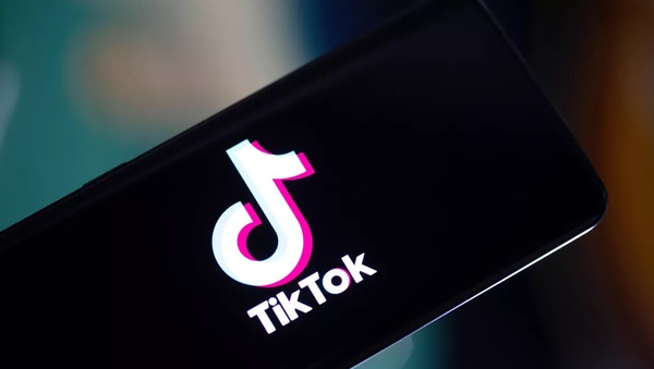 TikTok remueve más de 104 millones de videos en primer semestre por violar normas