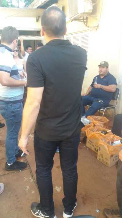 Prieto cierra la comuna a contribuyentes y la convierte en boliche