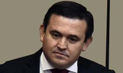 Petta huye de la realidad – Prensa 5
