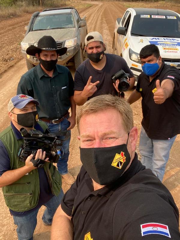 Expedición de Amigo Camionero explora camino de todo tiempo entre Loma Plata-Bahía Negra