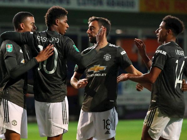 Mata, Rashford y Greenwood meten al United en octavos