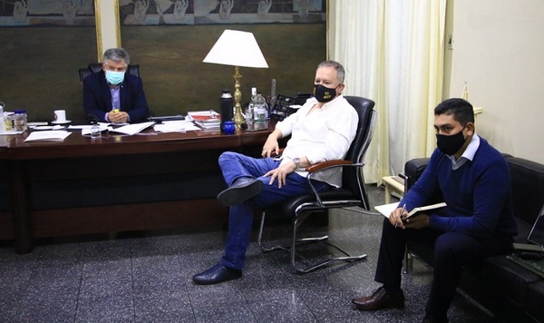 Senador se interiorizó sobre anteproyecto que regula la carrera del Agente Especial Antidrogas