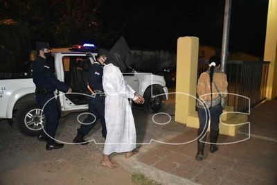 Arrestan a ladrón tras asalto en San Lorenzo - Nacionales - ABC Color