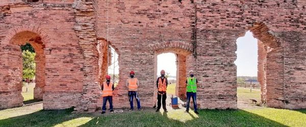 Iniciaron los trabajos de mantenimiento y conservación de las Ruinas en Humaitá » Ñanduti