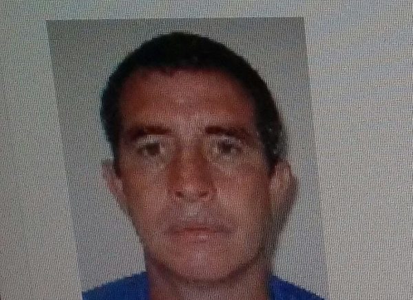 Por celos mató a su doña frente a sus retoños