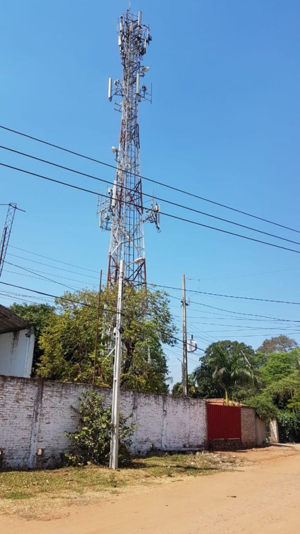 Antena de telefonía ¿paga alquiler por usar predio municipal? » San Lorenzo PY