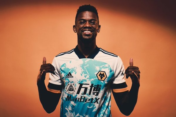 Barcelona transfirió a Nelson Semedo