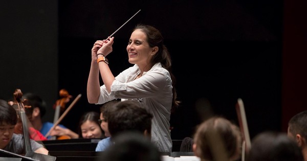 La Nación / Las directoras de orquesta, una visibilidad in crescendo