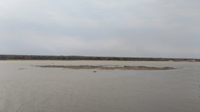 Baja del Río Paraguay descubre restos de un volcán en Itá Pytã Punta