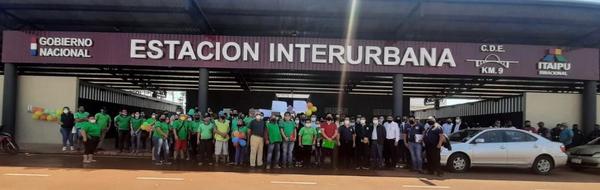 Municipalidad de CDE entrega casillas de la nueva Estación Interurbana