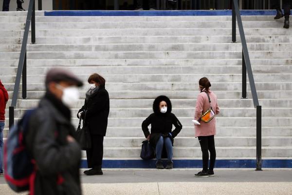 Francia impone el cierre de bares en Marsella por el virus » Ñanduti