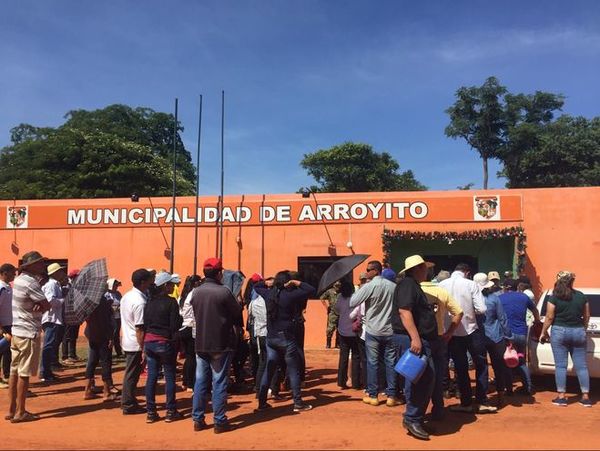 Pobladores de Arroyito no descartan tomar nuevamente municipio