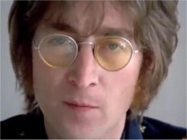 John Lennon fue un adolescente complicado, según registro escolar