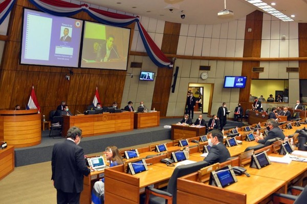 Diputados rechaza pedido de intervención a Municipalidad de Arroyito y pasa al archivo - ADN Paraguayo