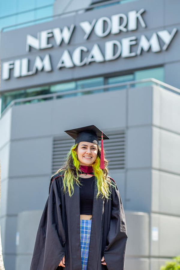 Franqueña se gradúa con honores en la New York Film Academy