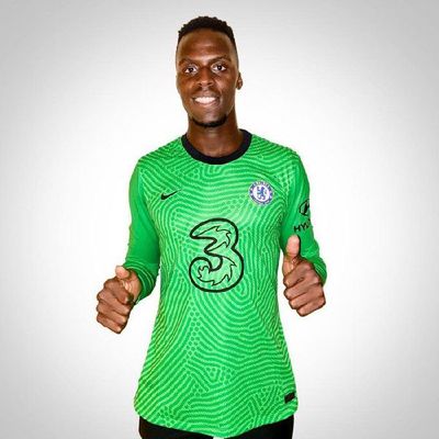 Chelsea oficializó la contratación de Edouard Mendy - Fútbol - ABC Color