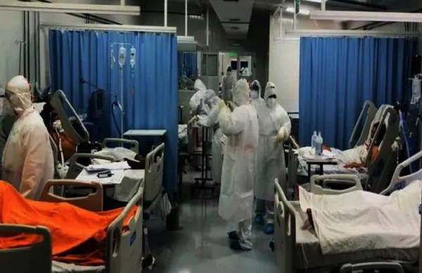 En plena pandemia médicos y enfermeros renuncian por estrés o temor - Noticiero Paraguay
