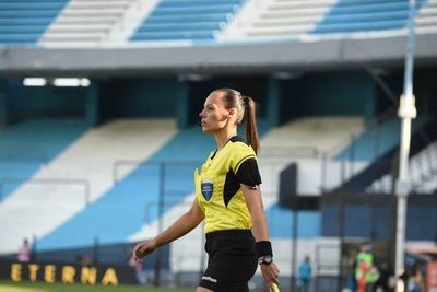 Las árbitras que hicieron historia en la Libertadores - Fútbol - ABC Color