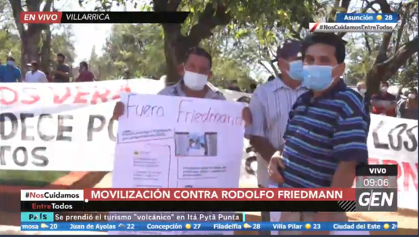 HOY / Manifestación de ciudadanos de Villarrica en contra del exgobernador Rodolfo Friedmann