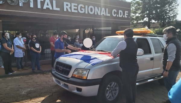 Madre e hija profesionales de la salud mueren a causa del covid-19 - Noticiero Paraguay