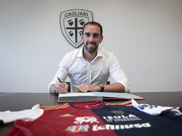 Godín ya es jugador del Cagliari