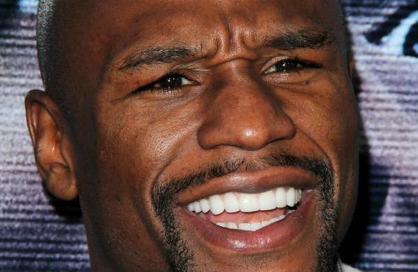 El youtuber que desafió a Floyd Mayweather para pelear arriba del ring - SNT