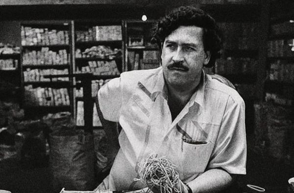 Un sobrino de Pablo Escobar encontró 18 millones de dólares en un escondite del capo narco y asegura que fue gracias a un hecho “paranormal”