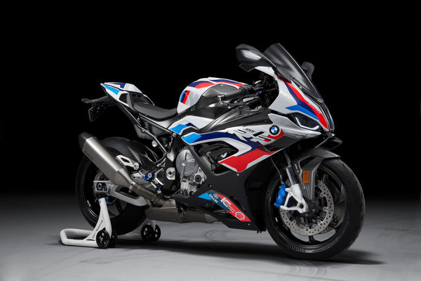 La nueva BMW M 1000 RR, con tecnología de competición