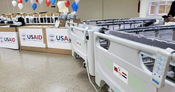 La Nación / Llegan respiradores donados por EEUU y gestionados por Bolsonaro