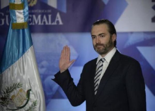 Imputación de EE. UU. a exministro revive investigaciones obstruidas en Guatemala