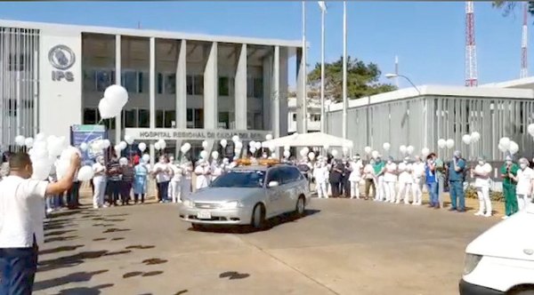 Crónica / Madre e hija mueren a causa de coronavirus