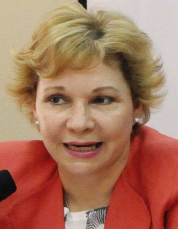 La justicia penal es utilizada para perseguir a periodistas y medios - Nacionales - ABC Color